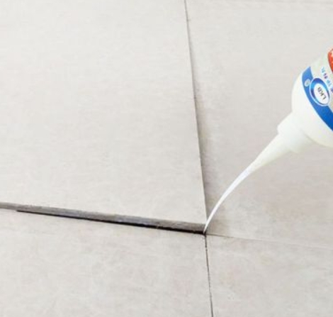 虎丘瓷砖空鼓维修公司分享卫生间瓷砖脱落的原因可能有以下几点